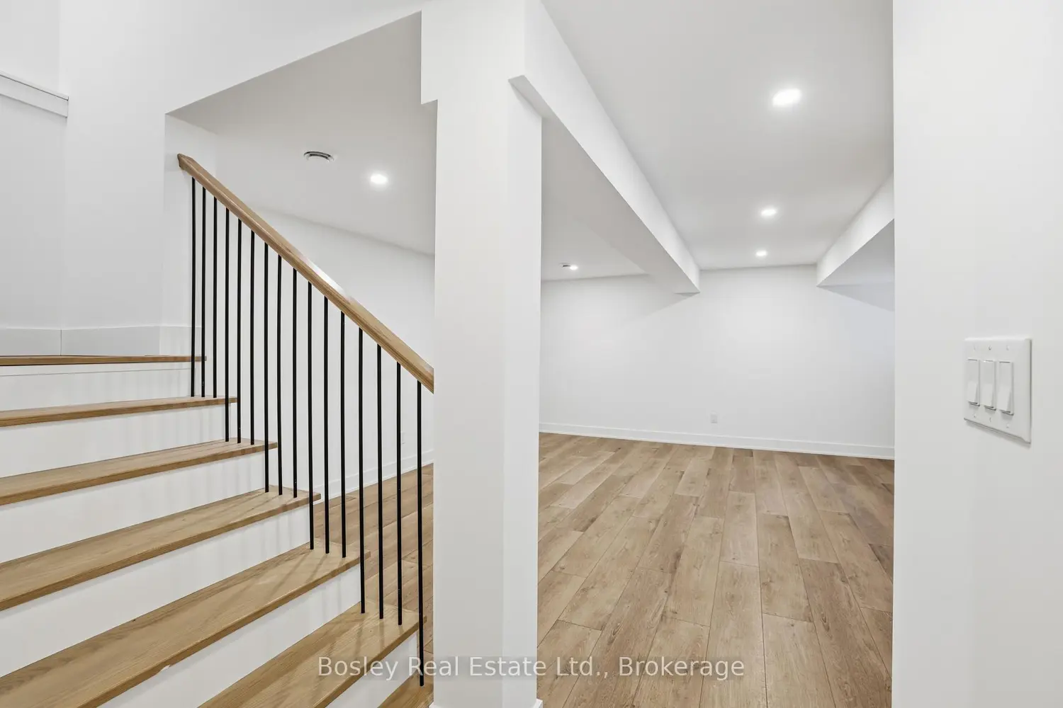 Additional image 12 of 130 White Oak Crescent