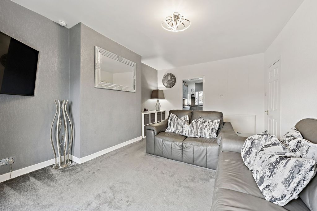 Additional image 3 of 3 bed flat for saleMuirhill Crescent, Knightswood, Glasgow G13