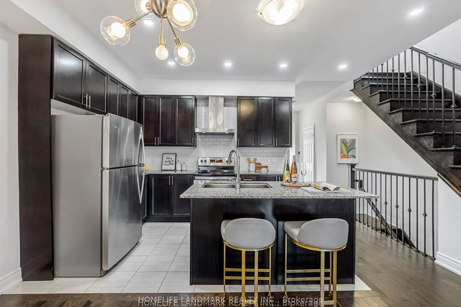 Additional image 5 of 100 Christine Elliot Avenue