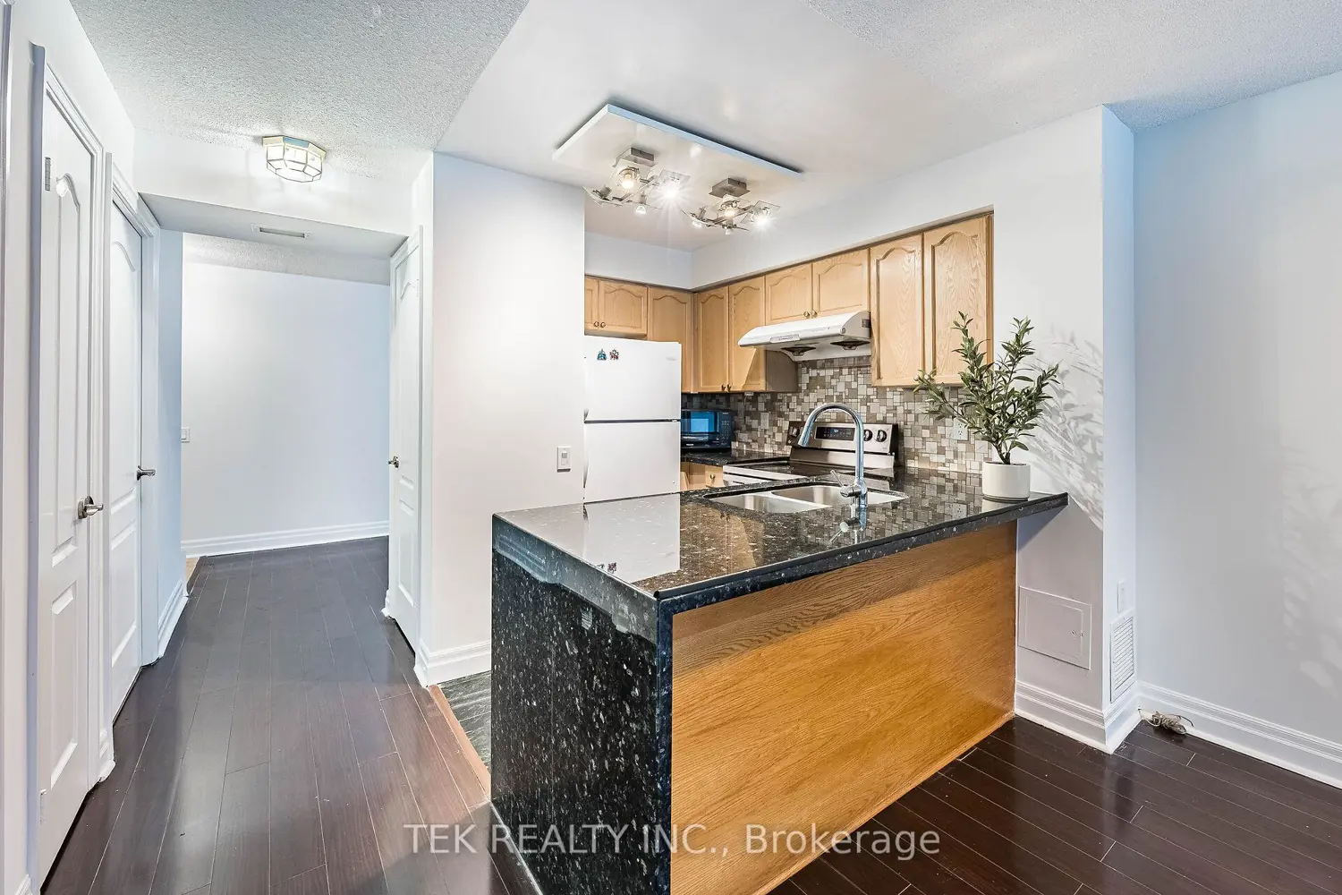 Additional image 7 of 21 Hillcrest Avenue 308