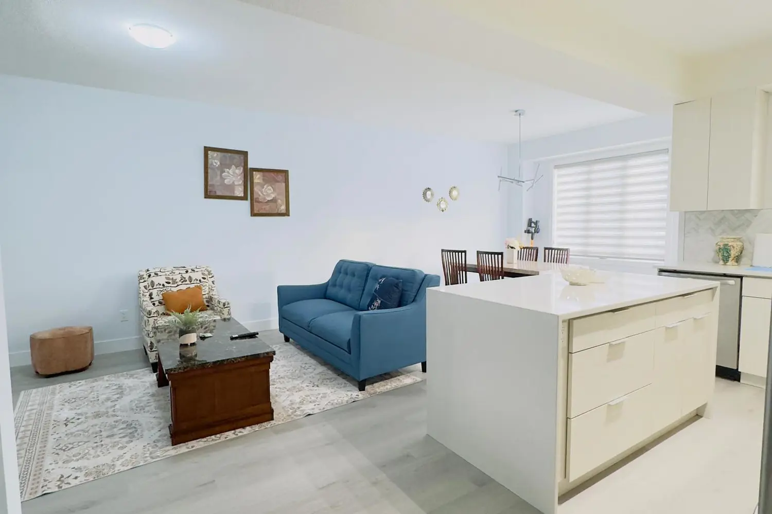 3380 Singleton Avenue 107 photo 4