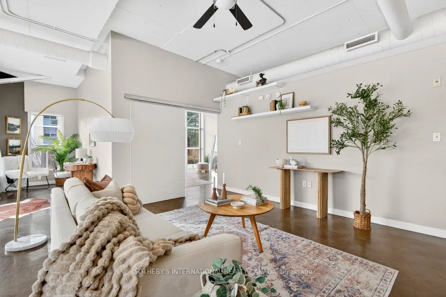 Additional image 6 of 66 Bay Street 305