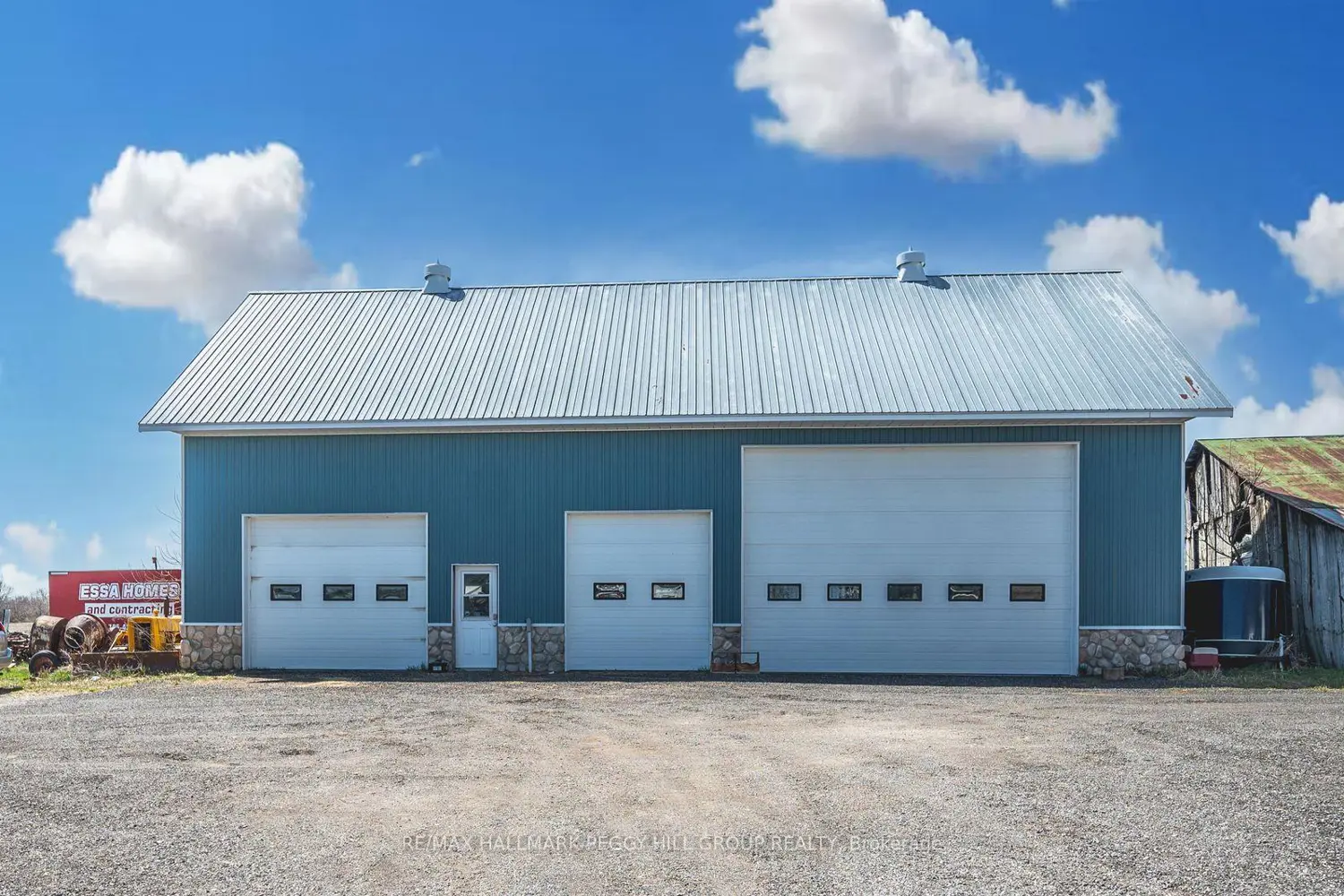 Additional image 15 of 8464 6Th Line