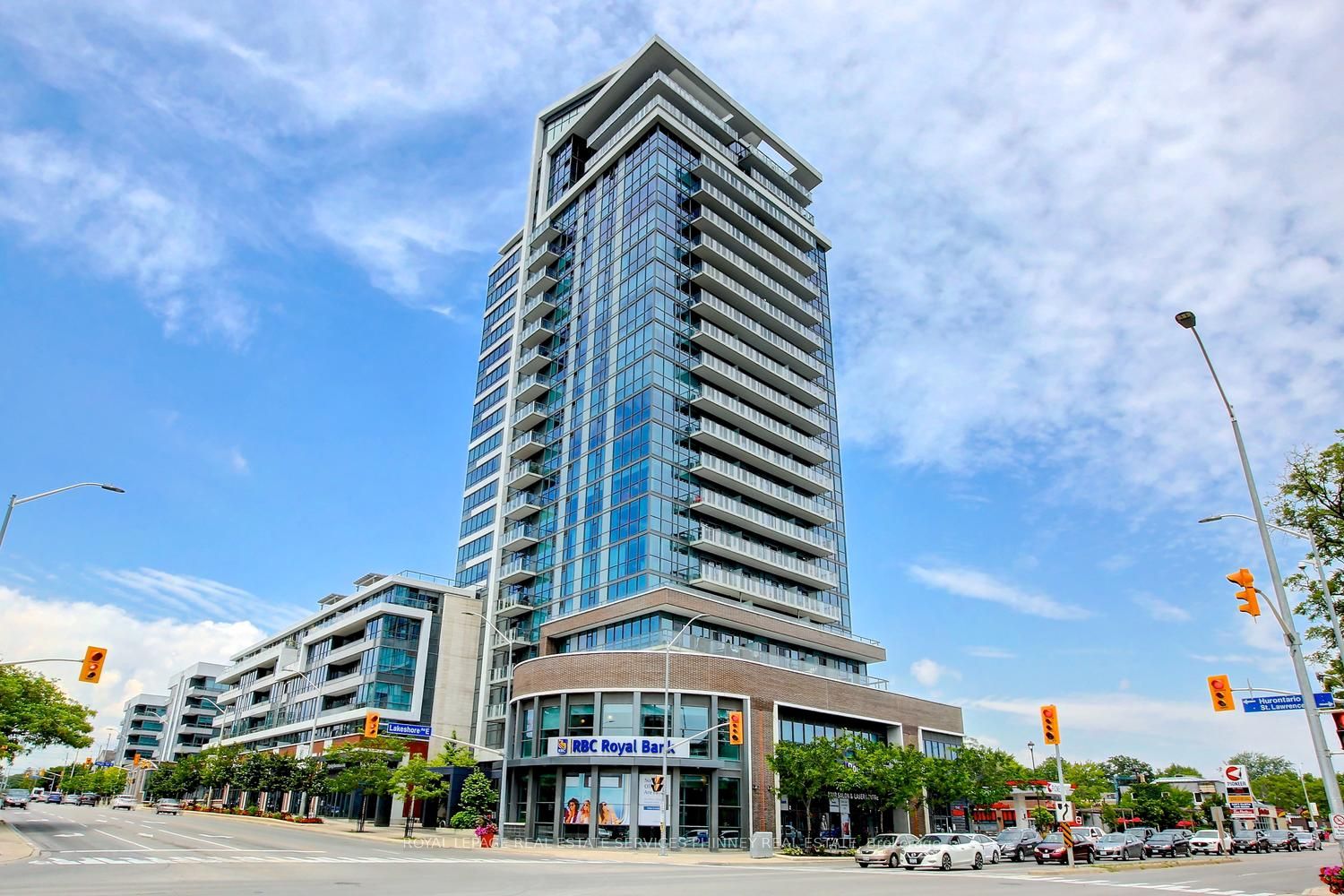 806-1 Hurontario Street, Mississauga, ON, L5G 0A3