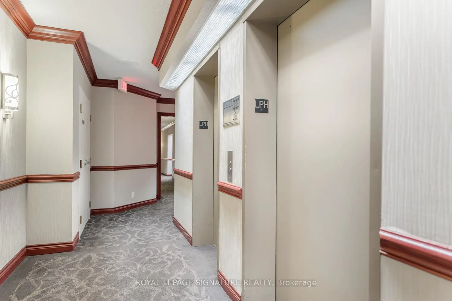 Additional image 19 of 880 Dundas Street Lph4