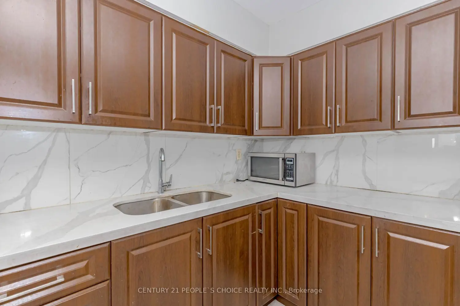 Additional image 12 of 3533 Derry Road 801