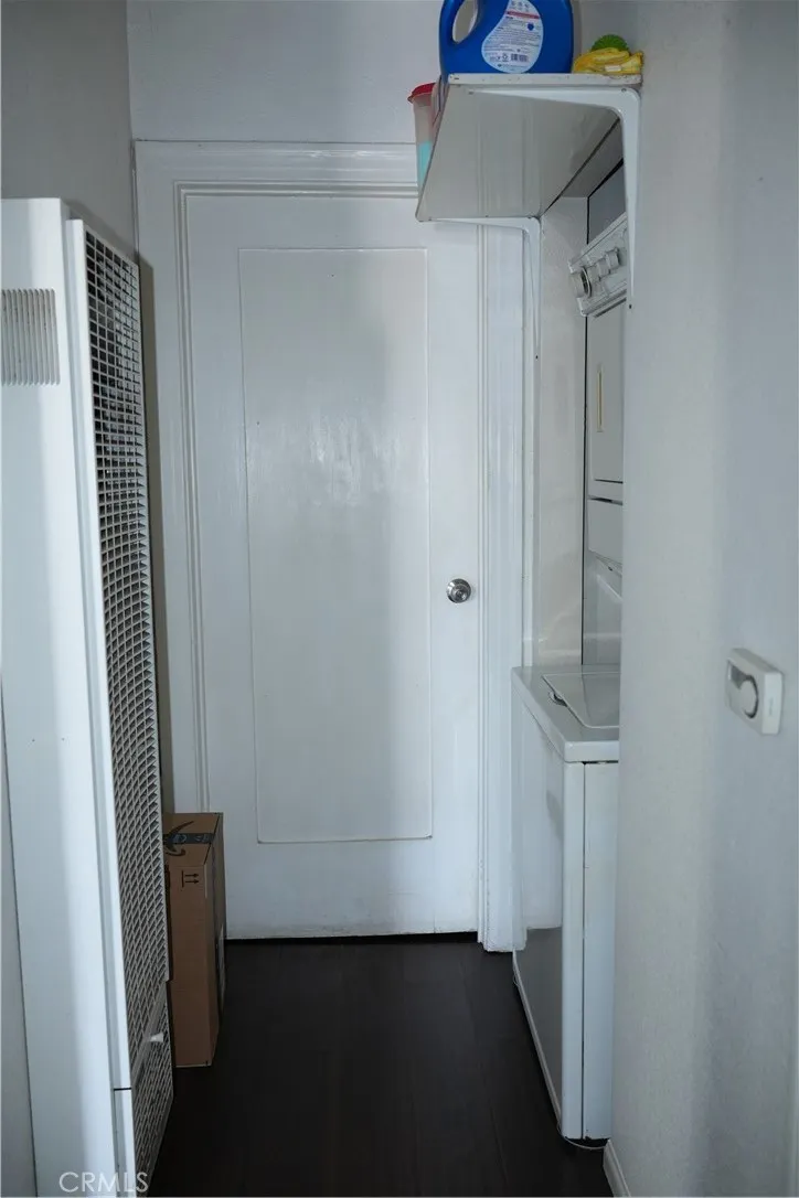 Additional image 65 of 611 W 91st St, Los Angeles, CA 90044