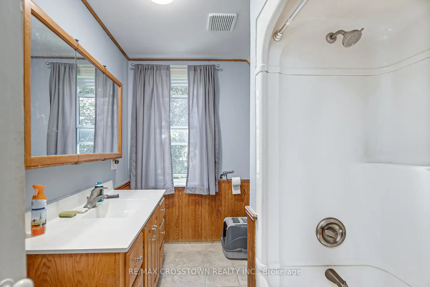 Additional image 18 of 6409 10Th Line