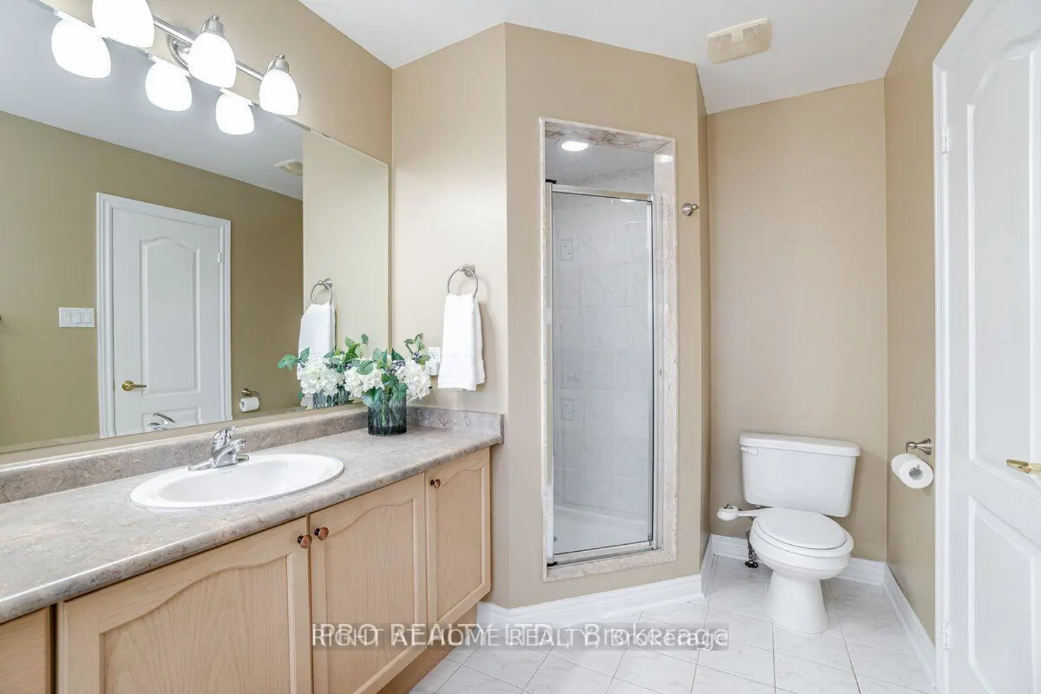 Additional image 2 of 3914 Stardust Drive