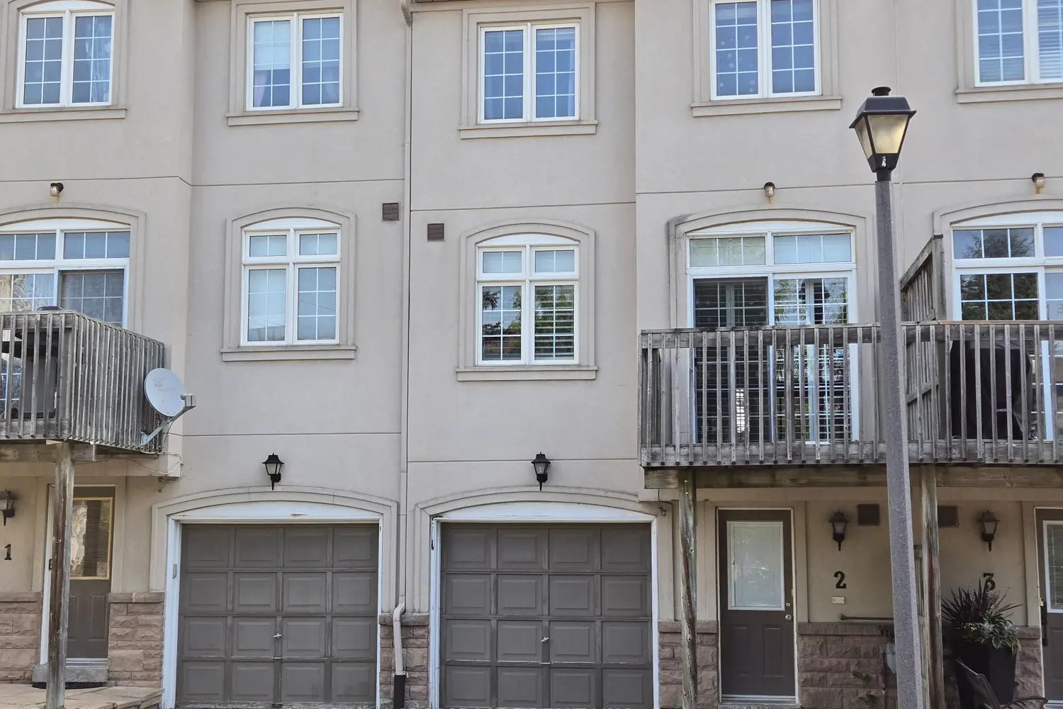 10 Post Oak Drive 2 photo 2