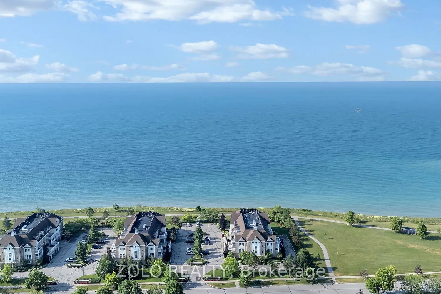 Additional image 3 of 395 Lakebreeze Drive 301