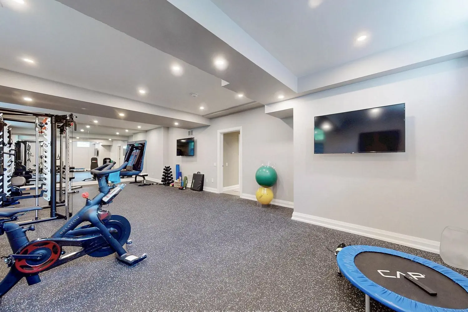 Additional image 14 of 2508 16Th Side Road