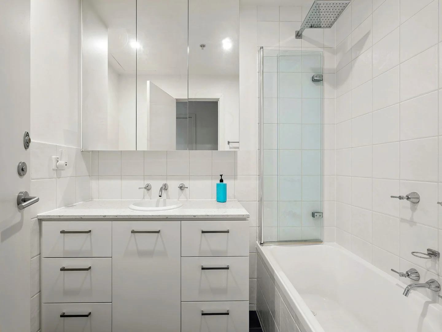 Additional image 13 of 2402/2 Yarra Street, Geelong VIC 3220