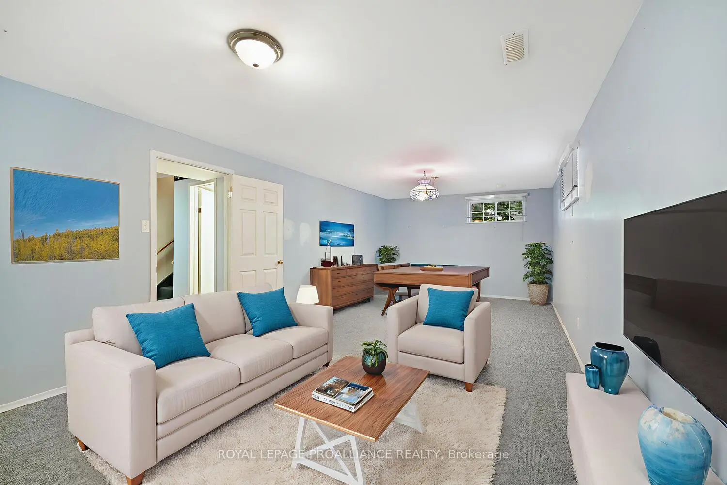 Additional image 18 of 1003 Montrose Street