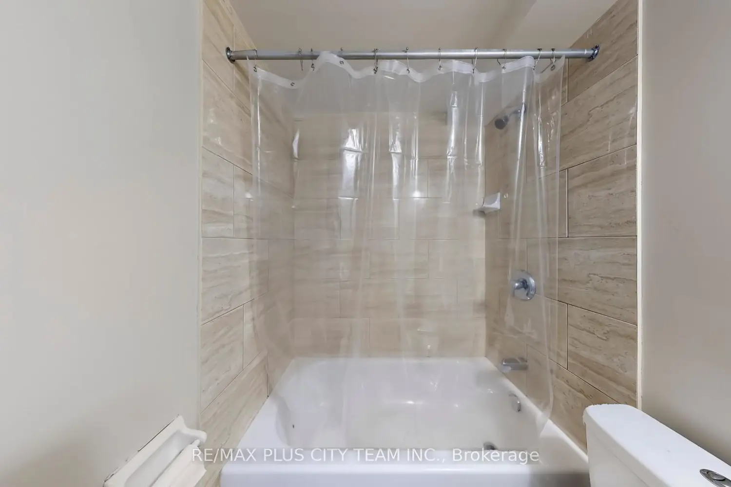 Additional image 15 of 4 Slessor Lane