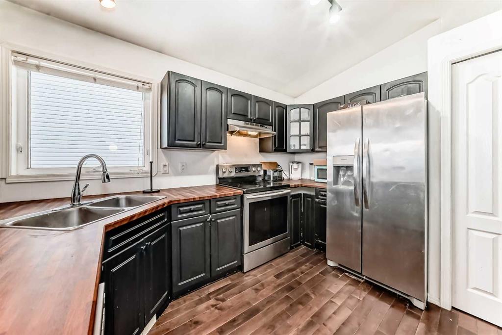 Additional image 4 of 29 Duval Crescent, Red Deer, AB, T4R 2Y6