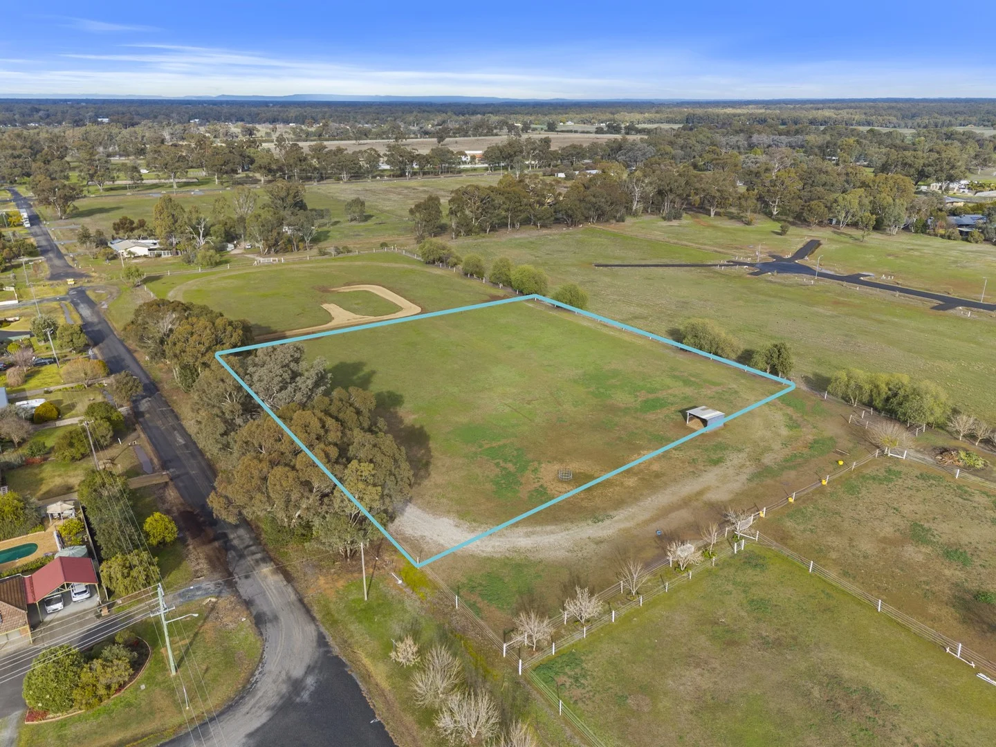 247 Adams Street, Corowa NSW 2646