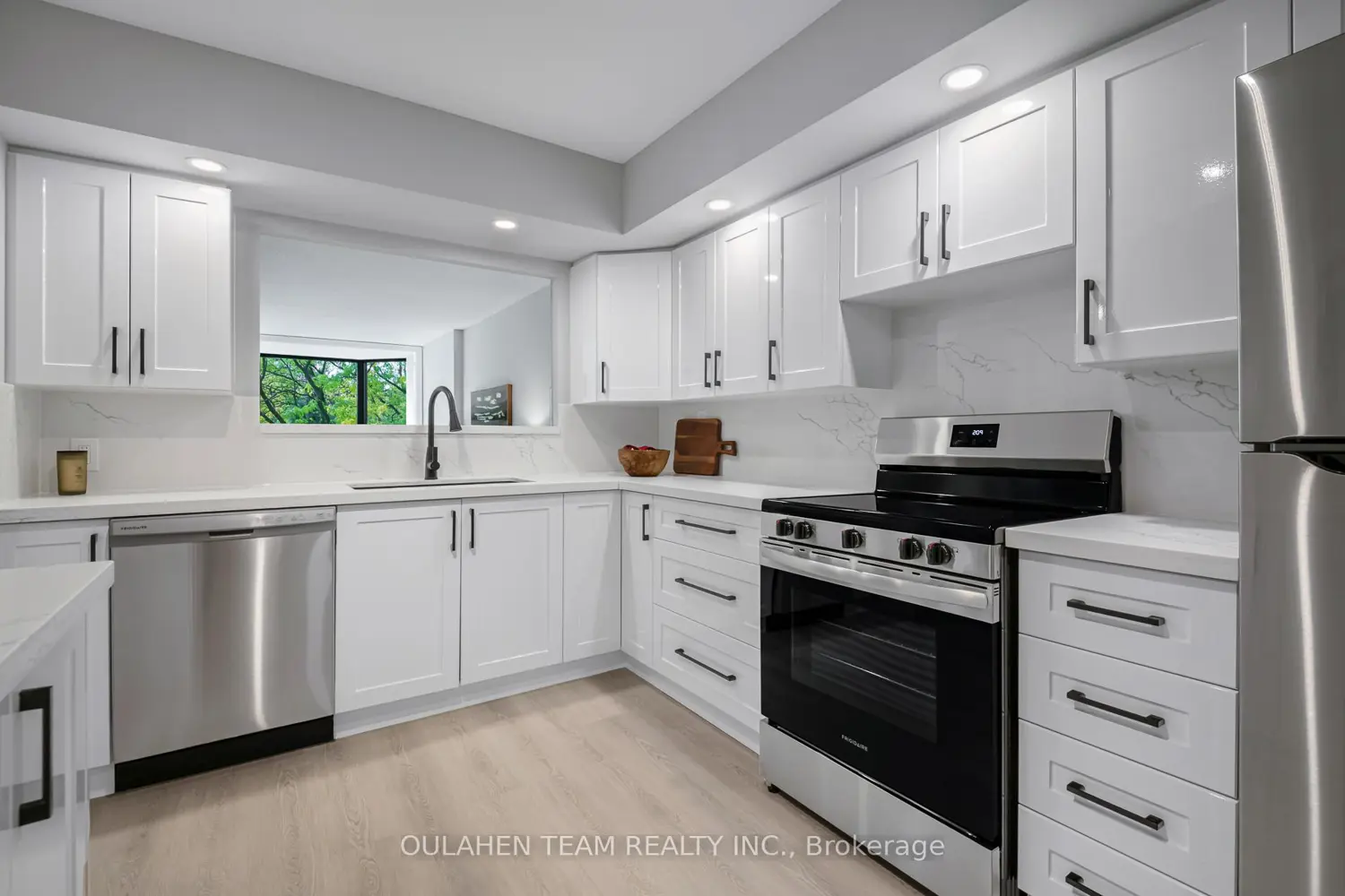 Additional image 5 of 33 Elmhurst Avenue 408