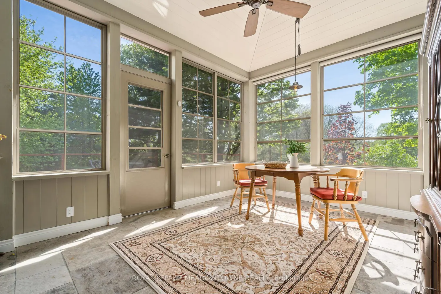 Additional image 10 of 10319 15 Side Road