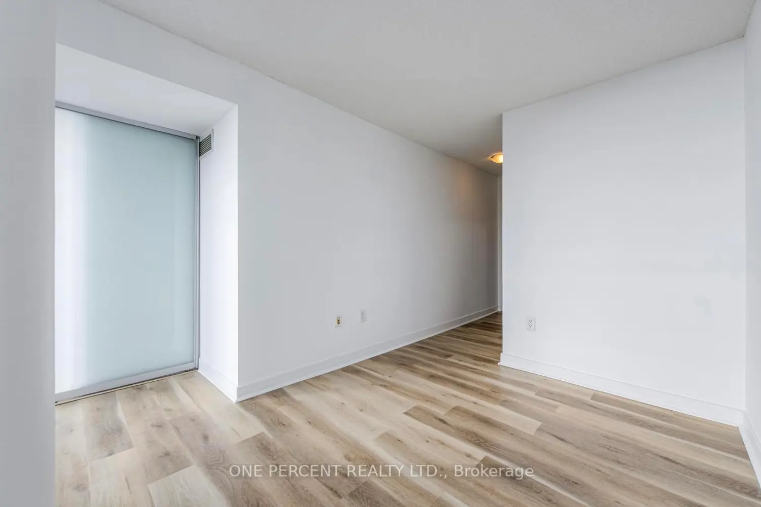 Additional image 15 of 25 Telegram Mews 5007