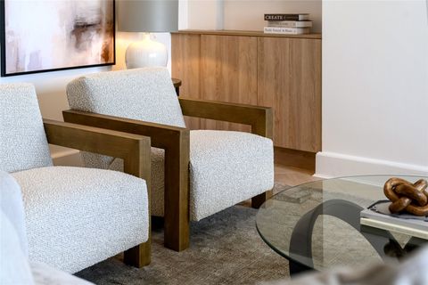 Chiltern Court, Baker Street, London NW1
