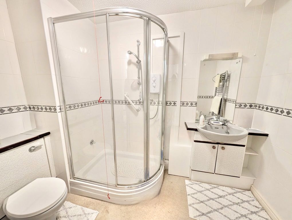 Additional image 10 of 2 bed flat for saleHinderton Road, Neston, Cheshire CH64