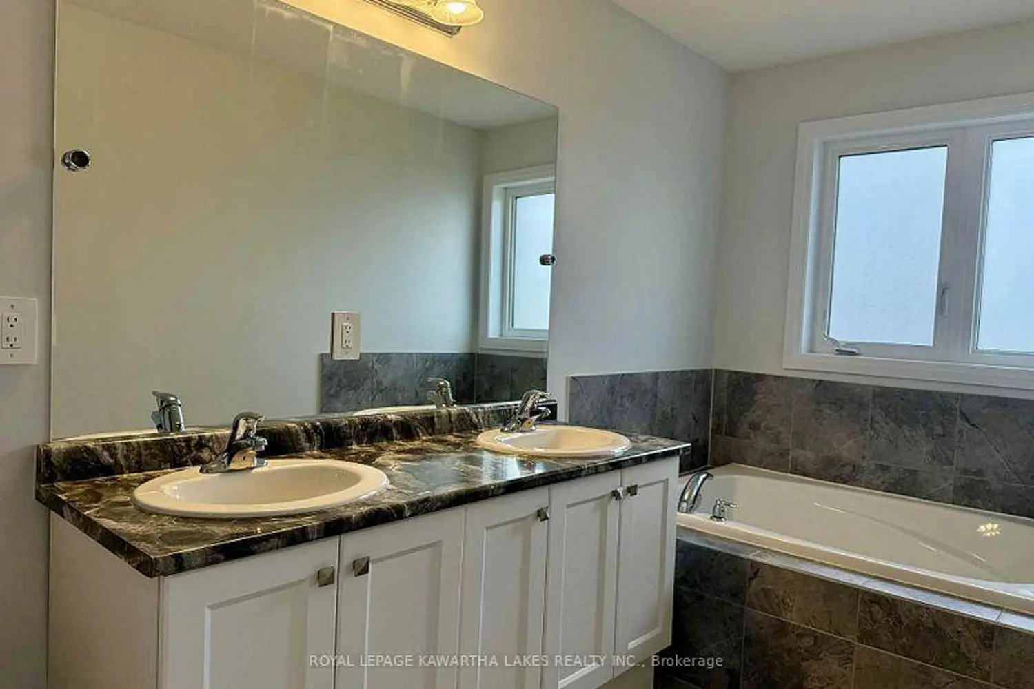 Additional image 14 of 19 Keenan Street