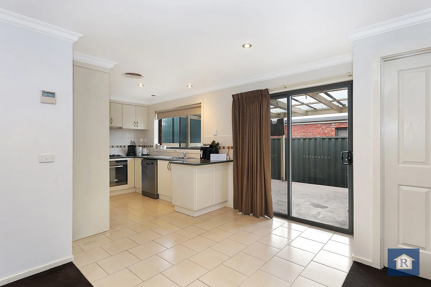 Additional image 5 of 2/66 Curdie Street, Cobden VIC 3266