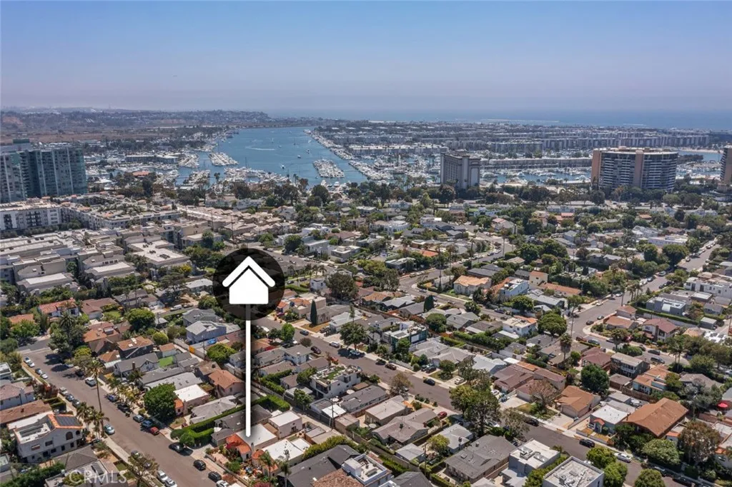 3109 Stanford Ave, Venice, CA 90292