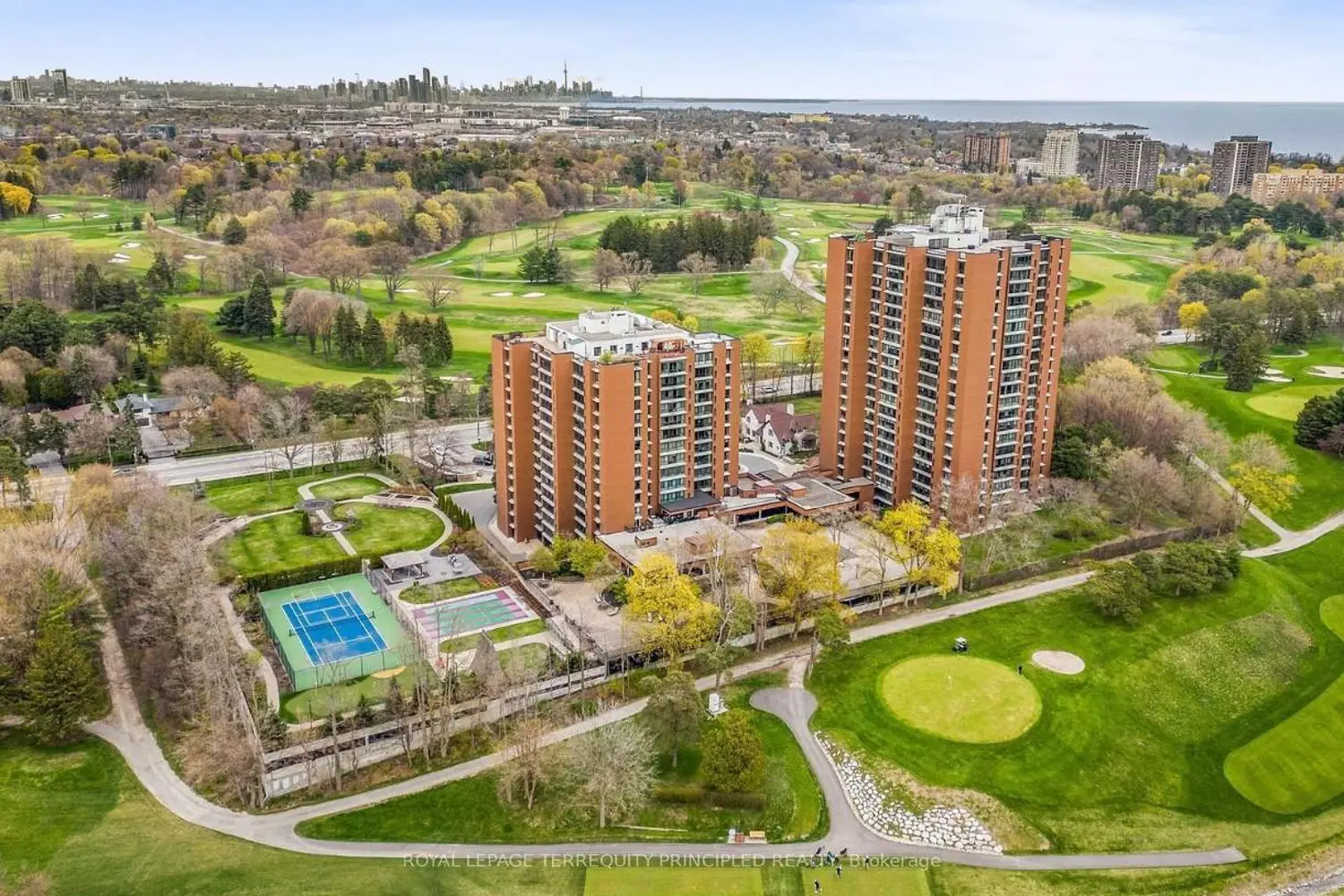 Additional image 20 of 1400 Dixie Road 315