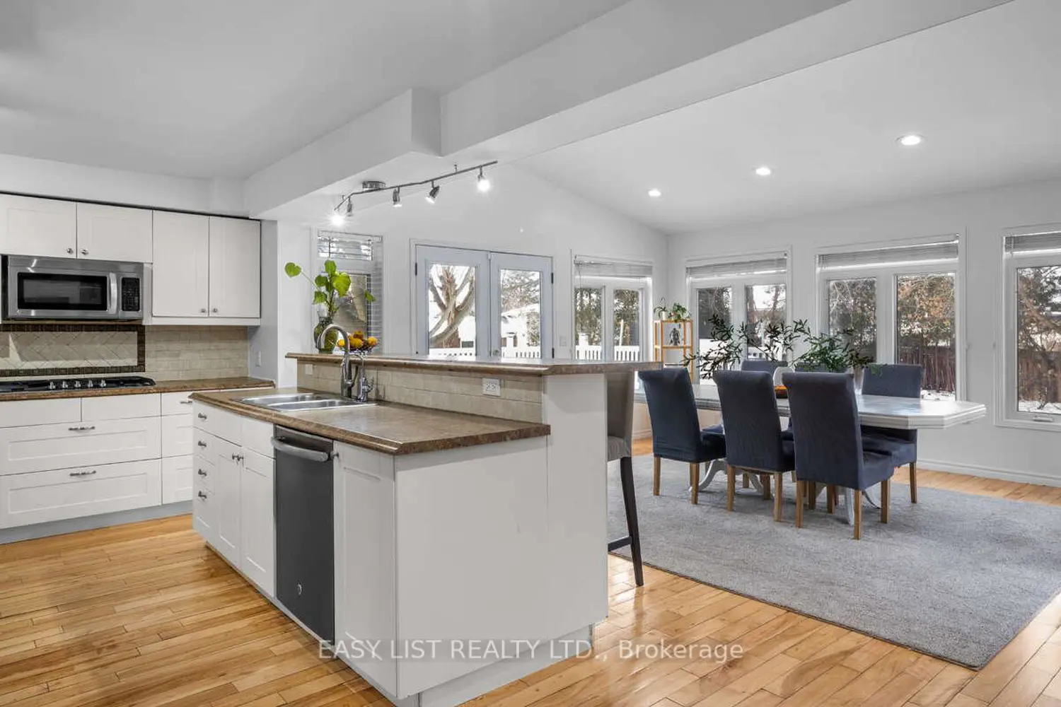 Additional image 5 of 38 Fernwood Terrace