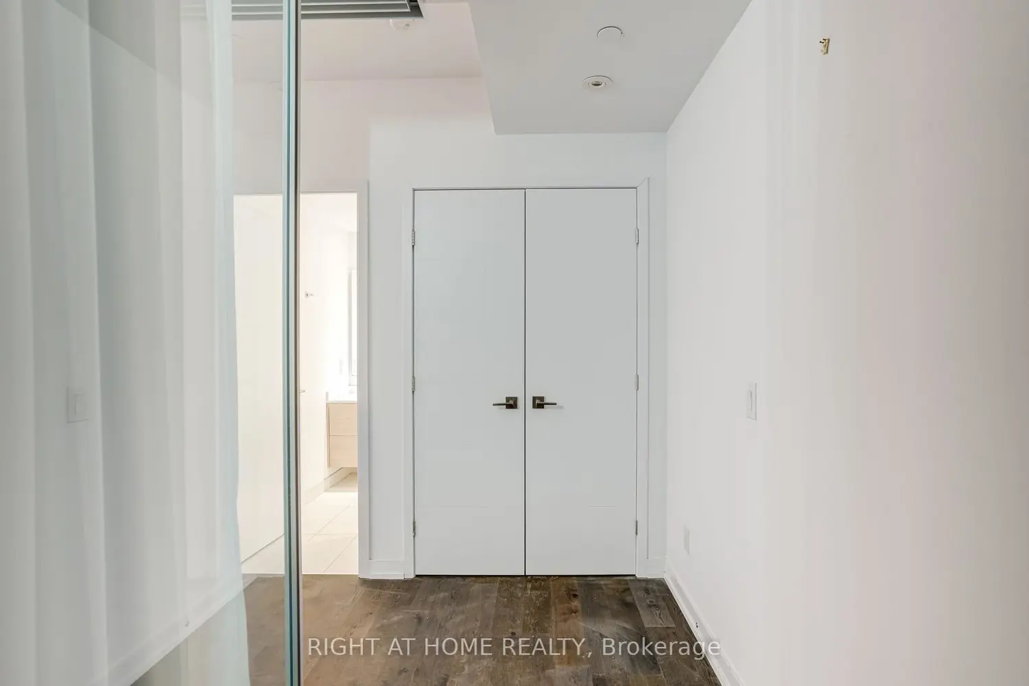 Additional image 4 of 488 University Avenue 4702