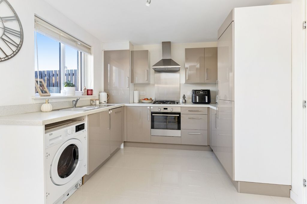 Additional image 3 of 3 bed end terrace house for sale28 Harvey Avenue, Wallyford EH21