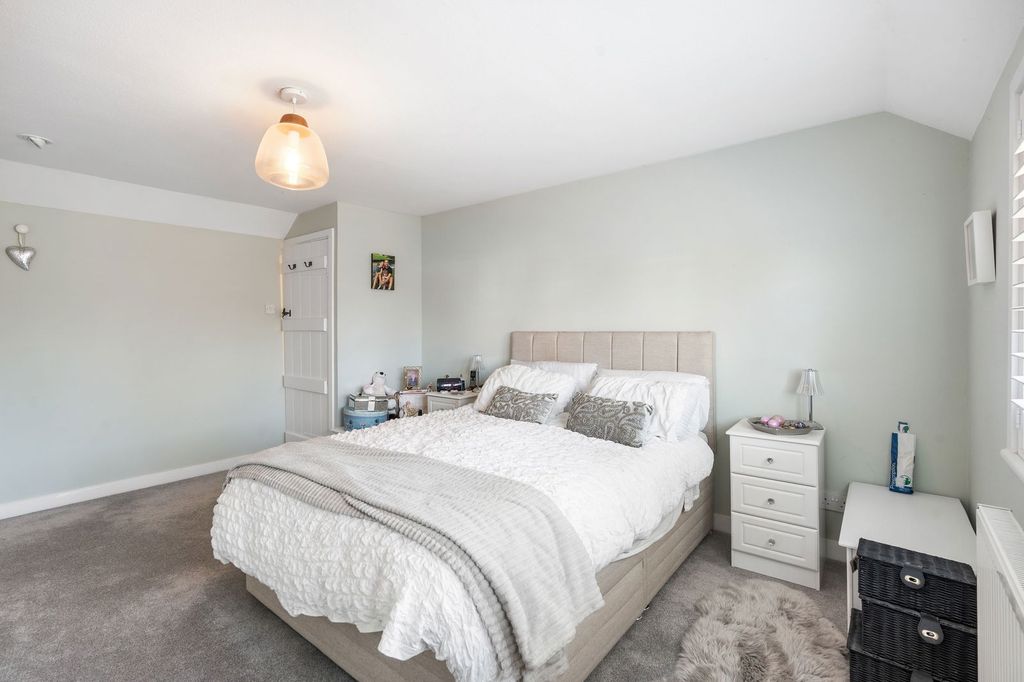 Additional image 18 of 3 bed detached house for saleShirley Cottage, Worthing Road, Dial Post, Horsham RH13