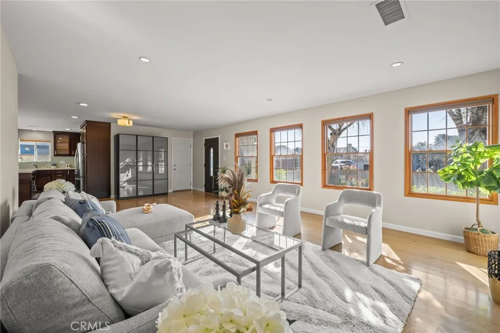 Additional image 41 of 12313 Alberta Dr, Culver City, CA 90230