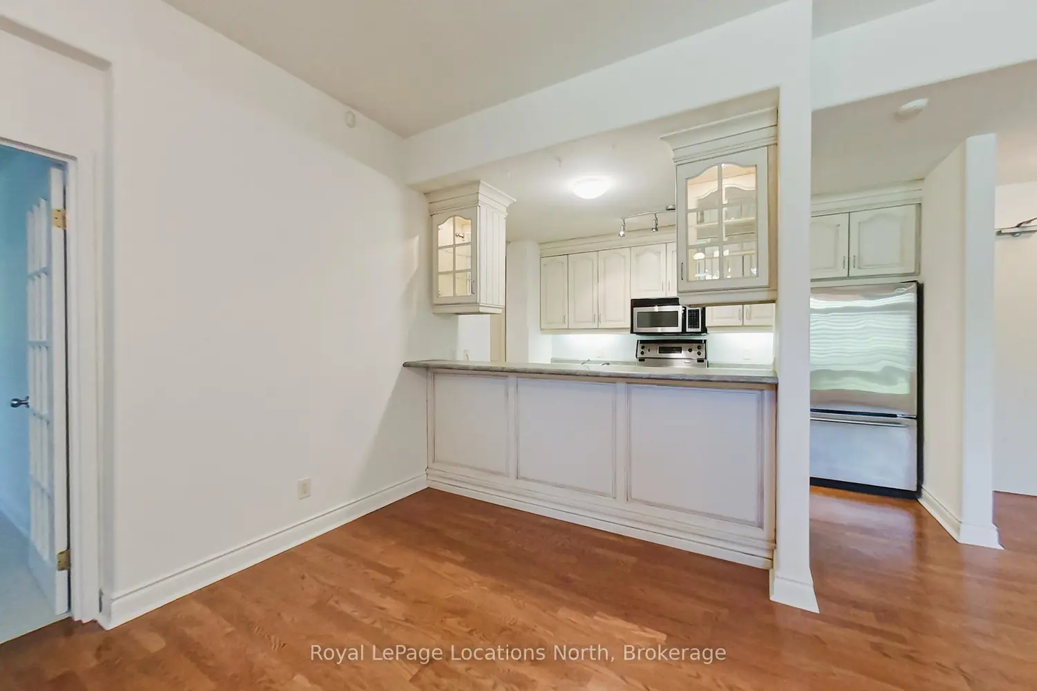 Additional image 4 of 10 Bay Street 104