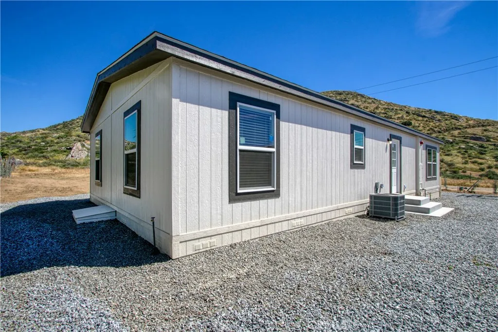 Additional image 5 of 32100 Sweetwater Ln, Homeland, CA 92548