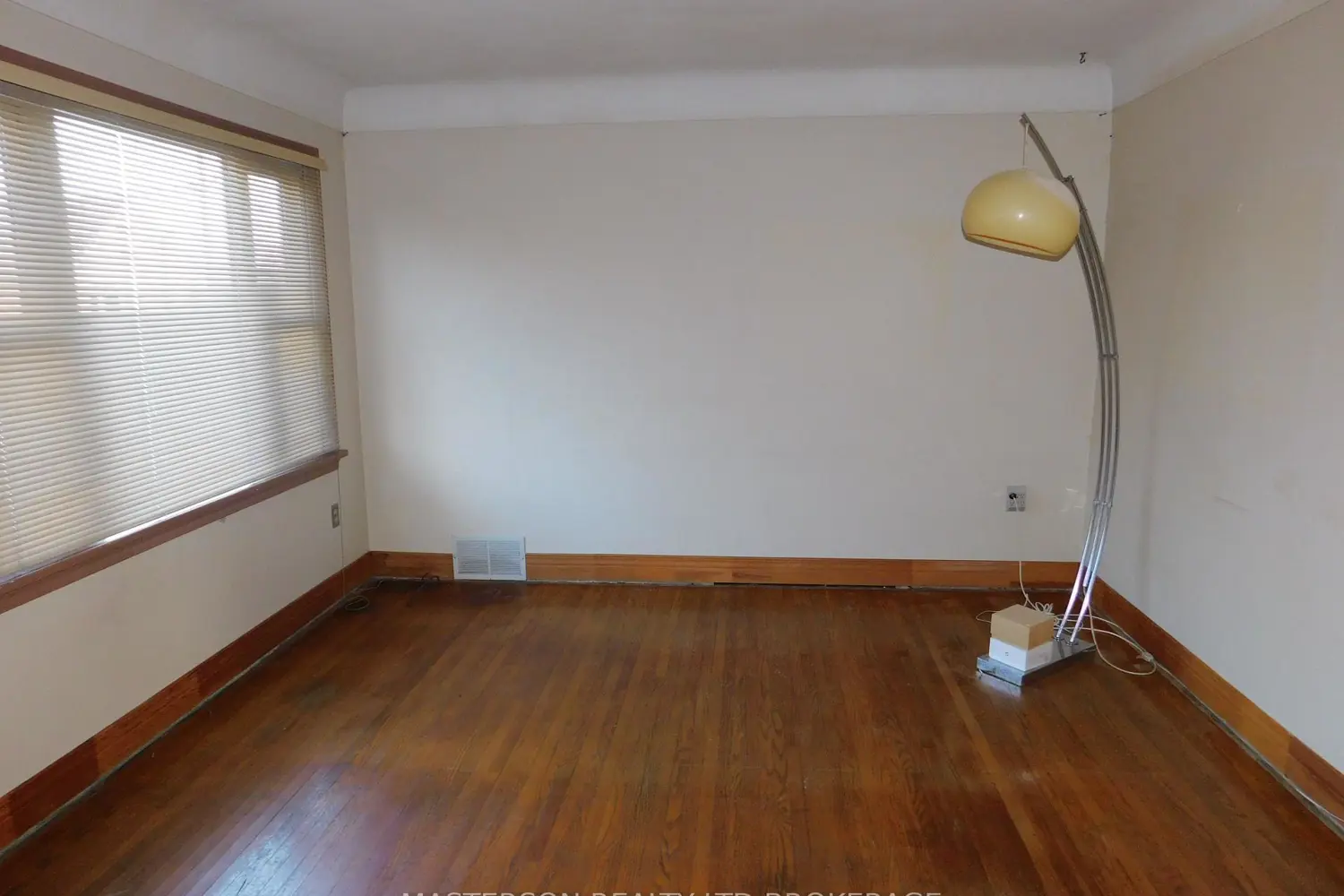 Additional image 7 of 4096 Dyson Avenue