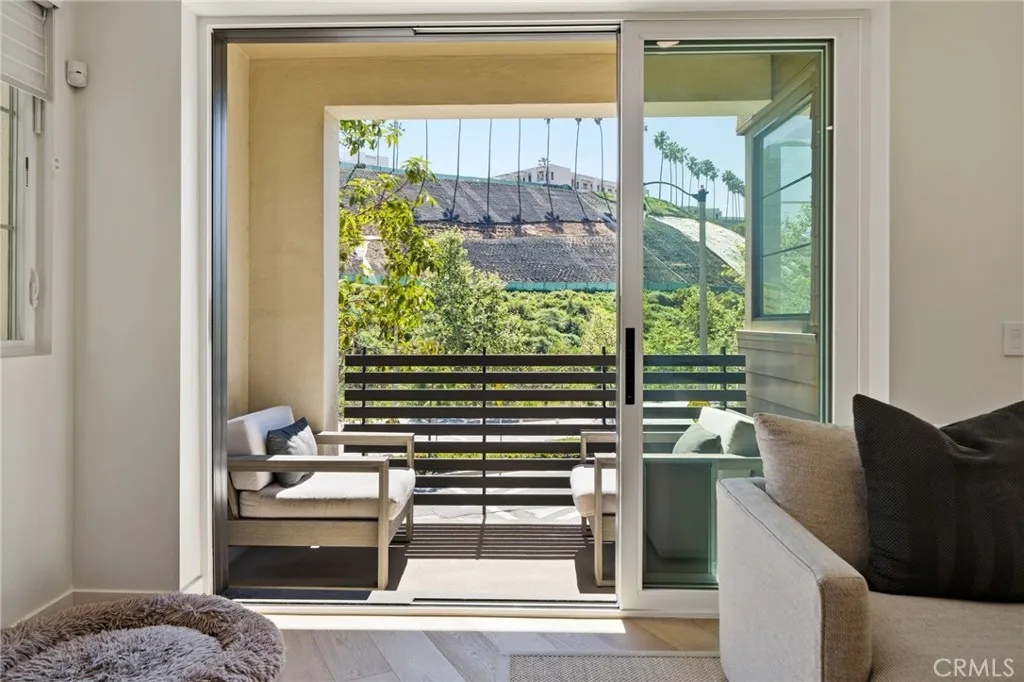 Additional image 63 of 12840 S Seaglass Circle, Los Angeles, CA 90094