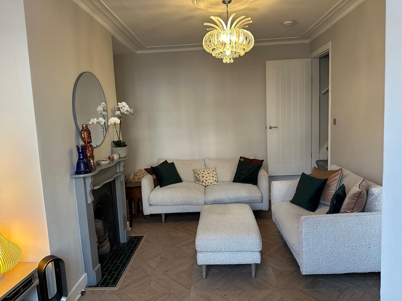 2 Bed Terraced House, Pasture Crescent, LS7, N1 7GU