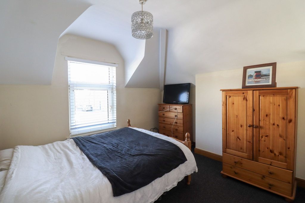 Additional image 12 of 3 bed end terrace house for sale1 Port Street, Dalbeattie DG5