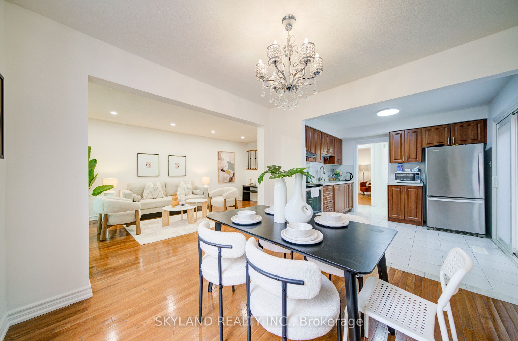 Additional image 2 of 56 Upton Crescent, Markham, ON, L3R 3T4