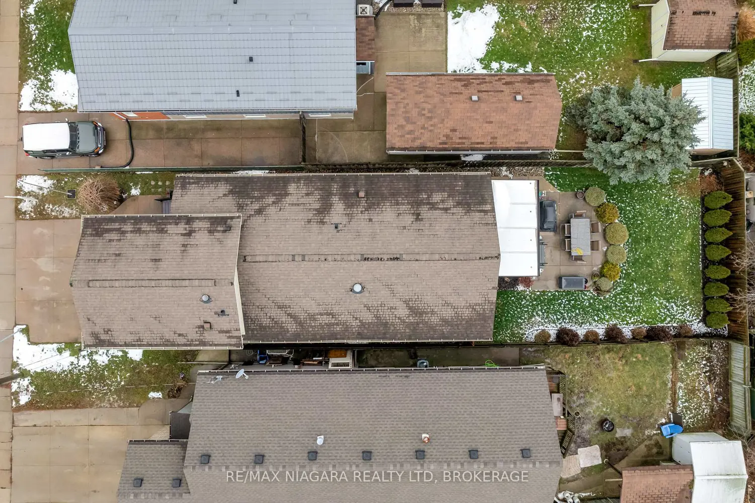 Additional image 16 of 30 Ball Avenue