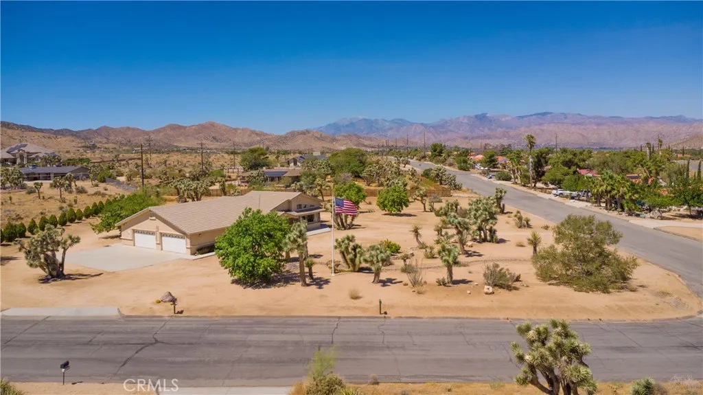 Additional image 92 of 8920 Del Monte Avenue, Yucca Valley, CA 92284