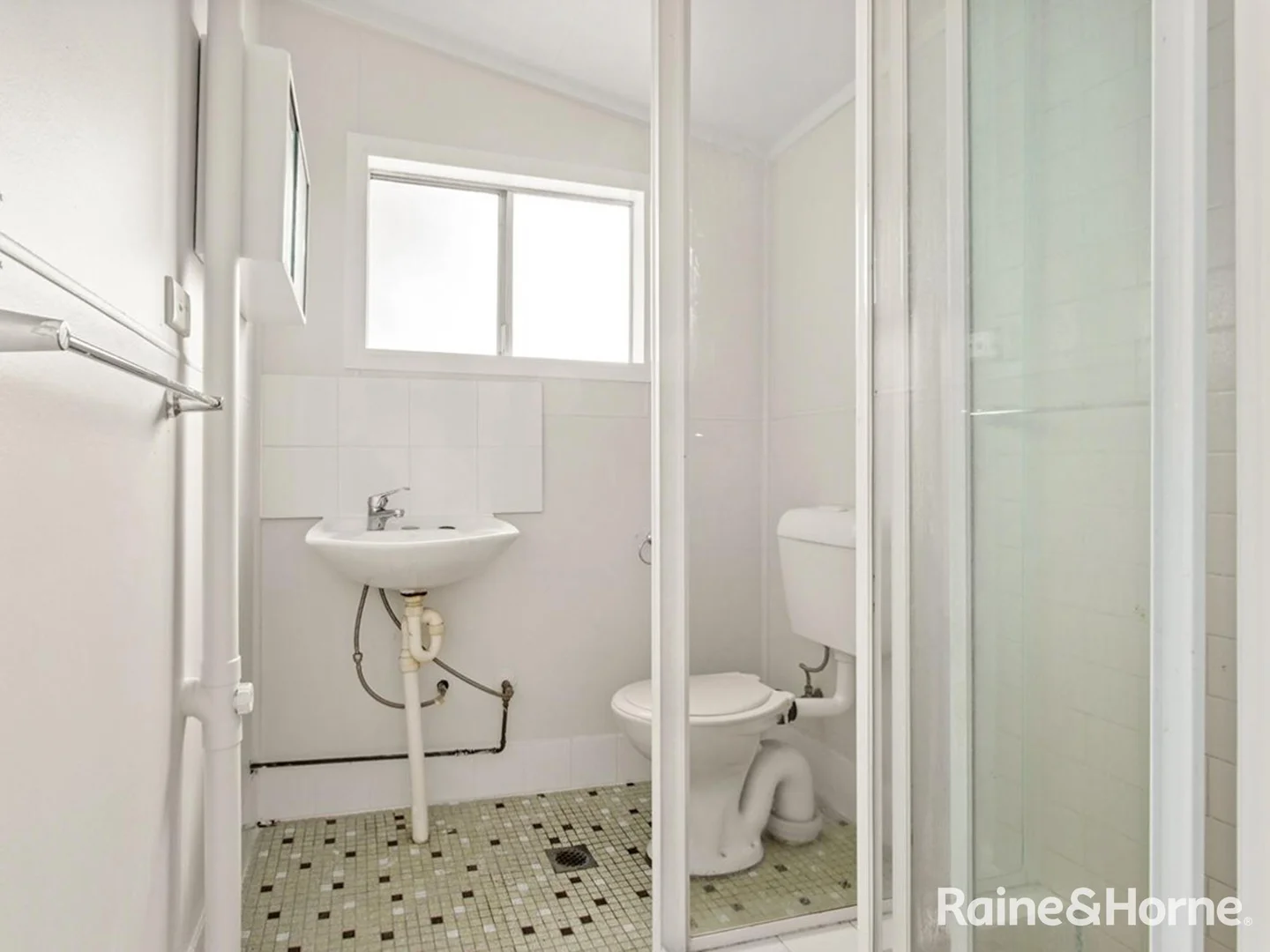 Additional image 3 of 135 Durham Street, Bathurst NSW 2795