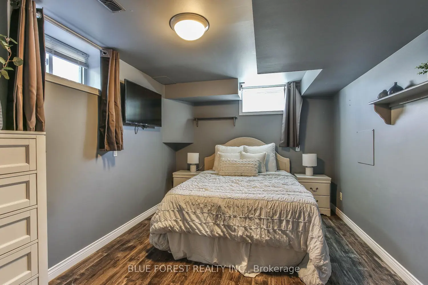 Additional image 14 of 50000 Dingle Street