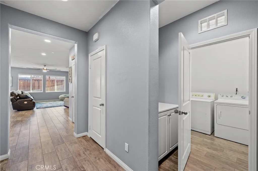 Additional image 38 of 9705 Dutchman Peak Ln, Bakersfield, CA 93311