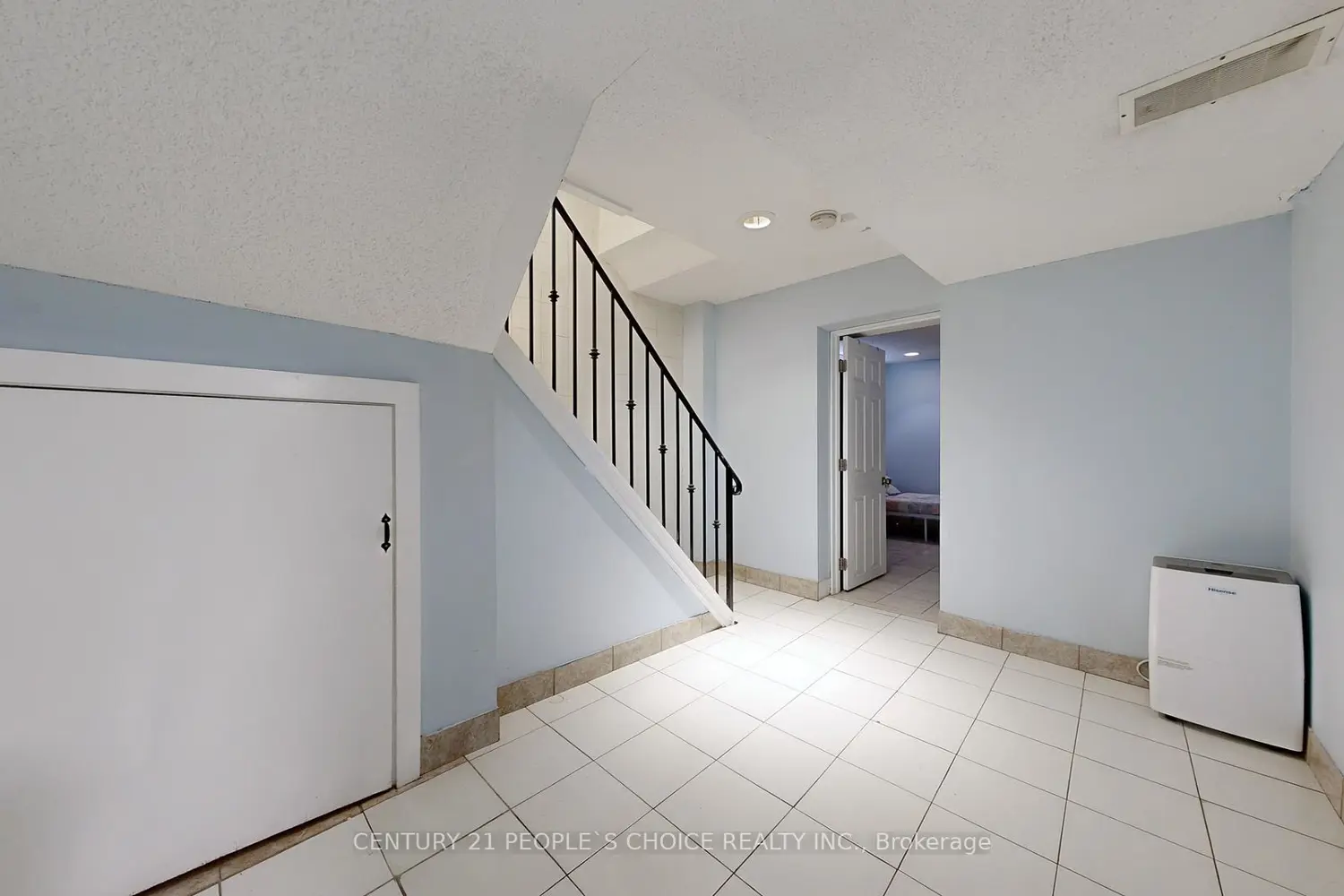 Additional image 14 of 2864 Weston Road
