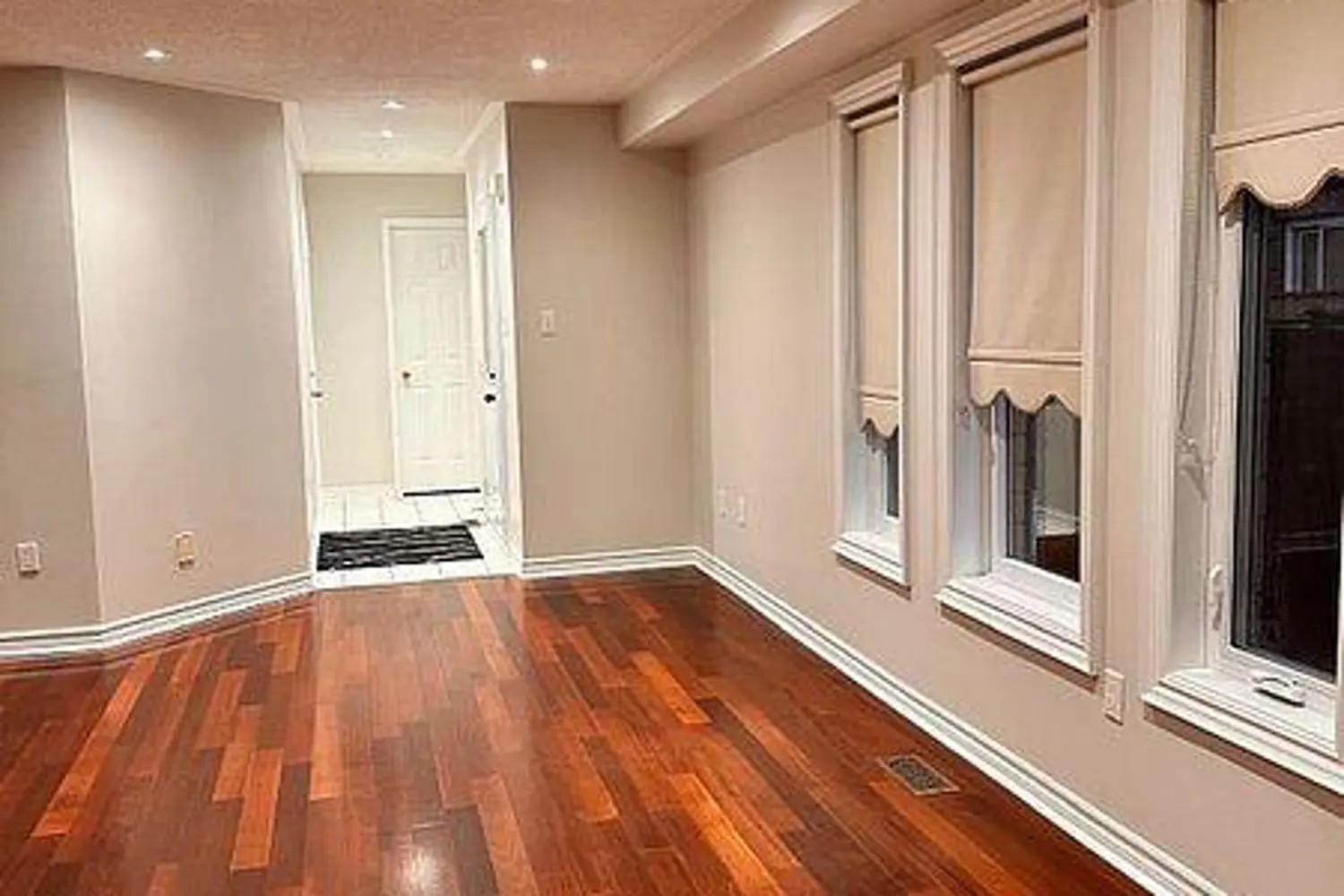 Additional image 3 of 3819 Allcroft Road