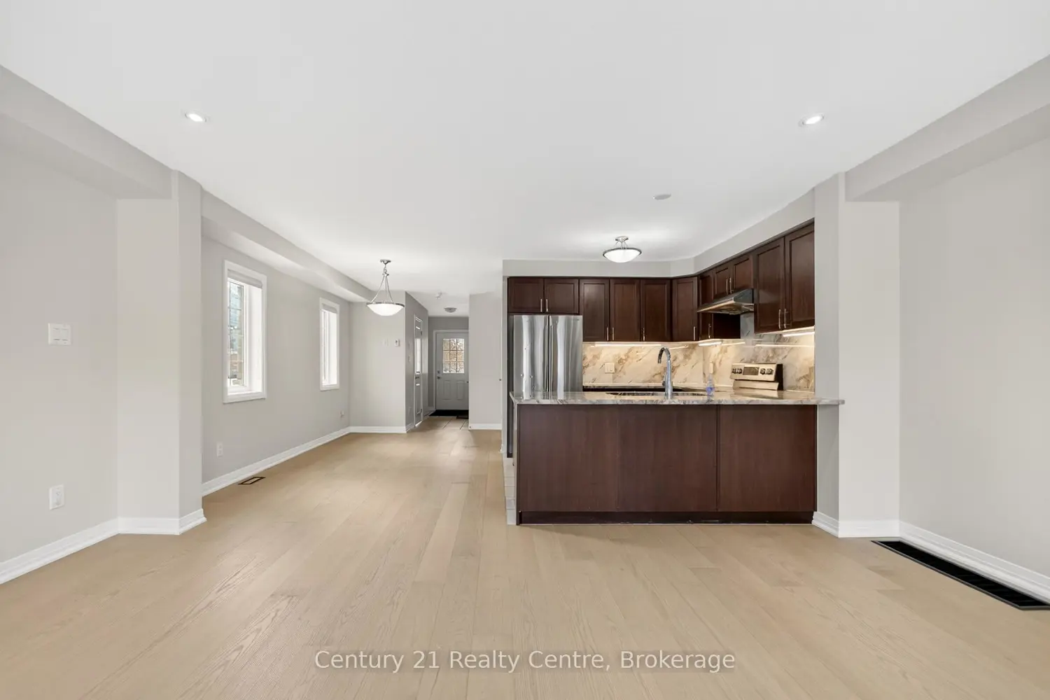 Additional image 8 of 157 South Creek Drive